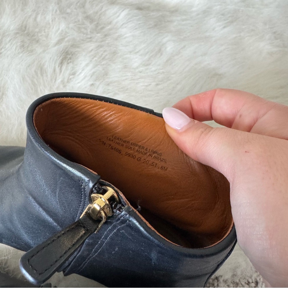 Tory Burch Leather Pointed Toe Lila Ankle Boots - Picture 11 of 11
